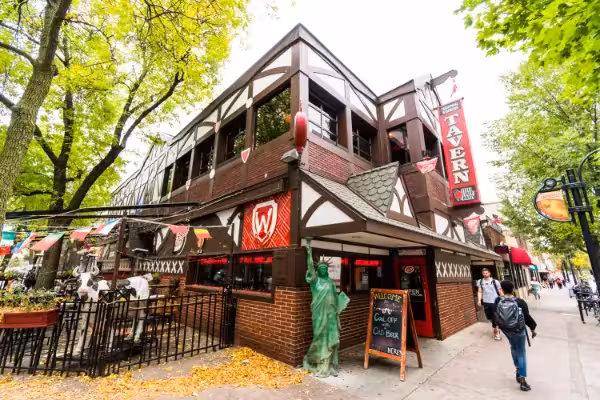 StateStreetDiningDistrict, Lantern DeForest campground, long-term RV stays in DeForest, motorhome parking, full hookup RV sit